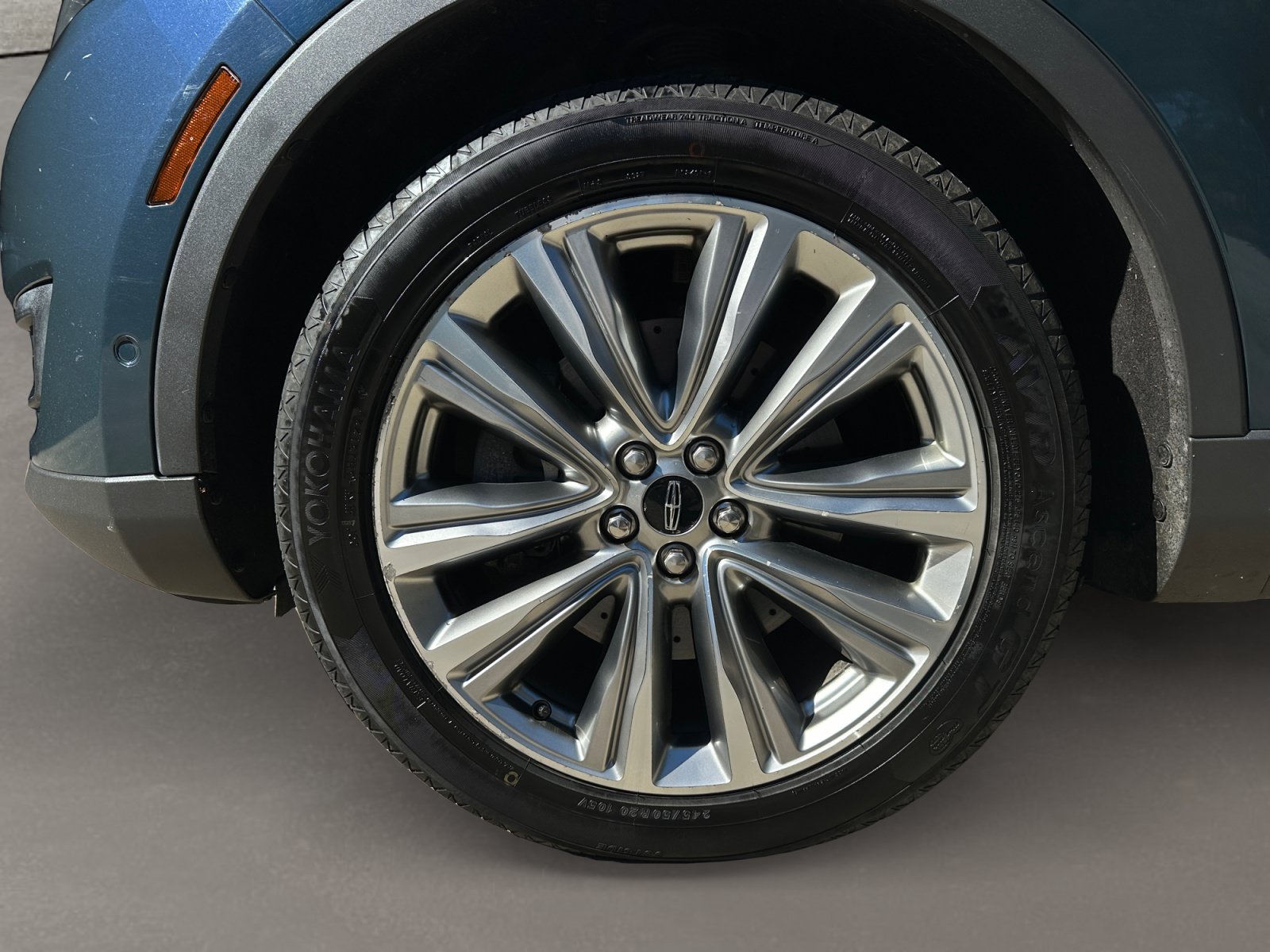 Used 2016 Lincoln MKX Reserve w/ Luxury Package AWD/4WD image 10