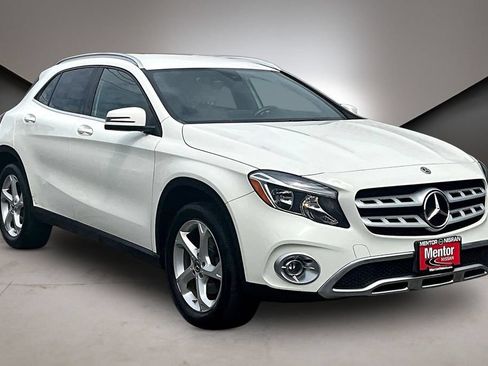 Used 2018 Mercedes-Benz GLA 250 4MATIC image 1