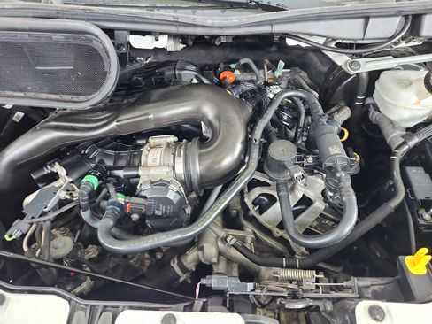 Used 2020 Ford Transit 350 XLT image 22