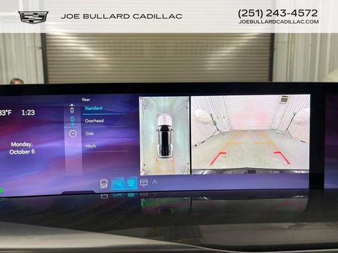 New 2026 Cadillac Escalade IQL Luxury image 29