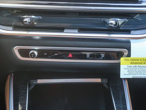 New 2026 BMW X5 xDrive40i w/ M Sport Package image 10