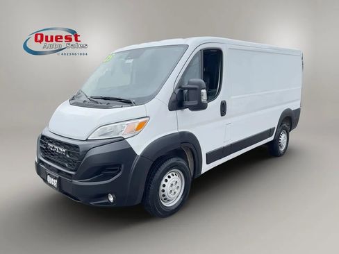 Used 2025 RAM ProMaster 2500 w/ Convenience Group FWD image 7