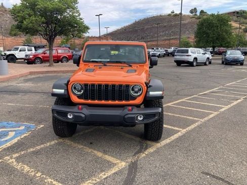 New 2025 Jeep Gladiator Rubicon w/ Safety Group AWD/4WD image 3