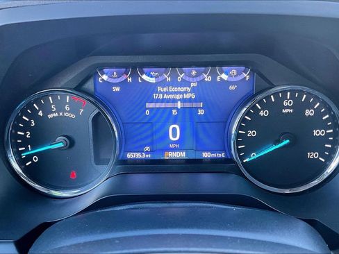 Used 2024 Ford Expedition XLT image 20