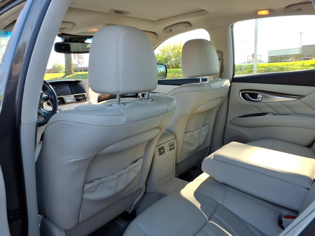 Used 2013 INFINITI M37 x w/ Premium Pkg AWD/4WD image 27