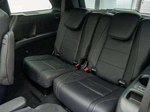 New 2026 Mercedes-Benz GLS 580 4MATIC image 19