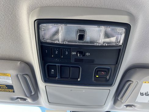 Used 2022 Toyota 4Runner TRD Sport w/ Technology Package image 28