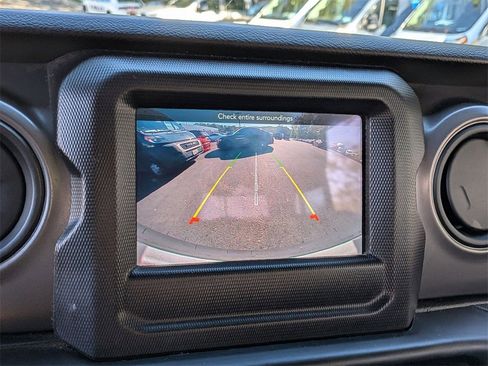 Certified 2022 Jeep Wrangler Unlimited Sport image 16