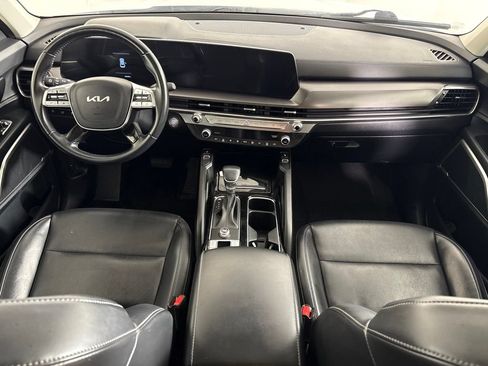 Used 2025 Kia Telluride S FWD image 14