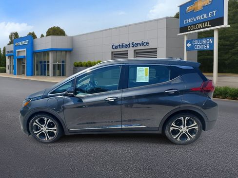 Used 2017 Chevrolet Bolt Premier w/ Driver Confidence II Package FWD image 6