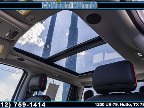 New 2026 Ford F250 Lariat w/ Black Appearance Package image 13