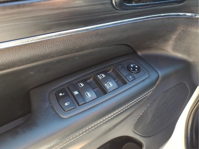 Used 2021 Jeep Grand Cherokee Limited w/ Quick Order Package 28K 80th AWD/4WD image 17