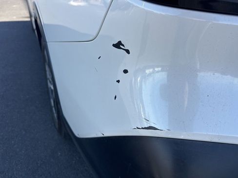 Used 2021 Subaru Outback Limited image 13