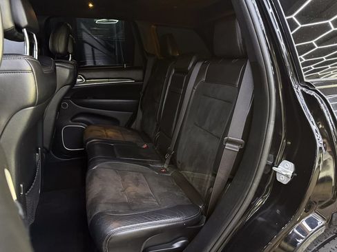 Used 2019 Jeep Grand Cherokee SRT AWD/4WD image 18