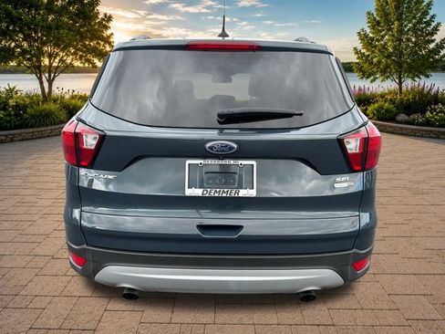 Used 2019 Ford Escape SEL AWD/4WD image 6