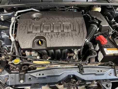 Used 2016 Toyota Corolla LE image 22