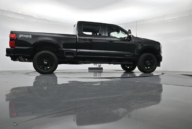 New 2026 Ford F350 Lariat w/ Black Appearance Package AWD/4WD image 38