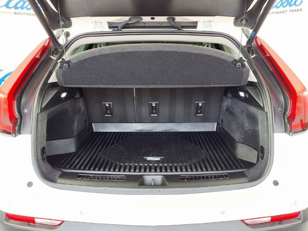 Used 2019 Cadillac XT4 Premium Luxury AWD/4WD image 9