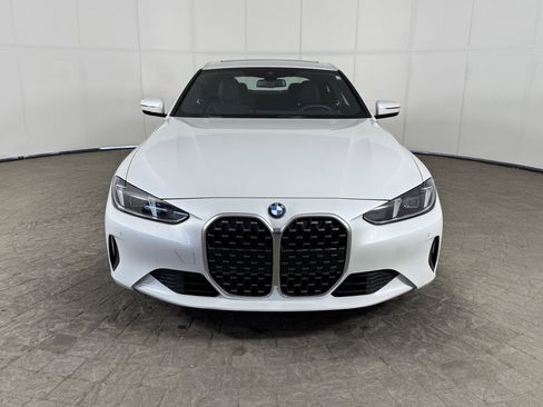 Used 2025 BMW 430i Coupe w/ Premium Package image 2