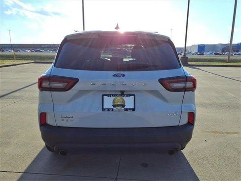Used 2025 Ford Escape ST-Line Select image 24
