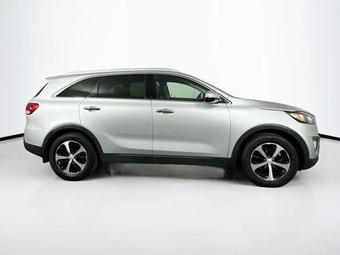 Used 2016 Kia Sorento EX w/ EX Premium Package FWD image 10