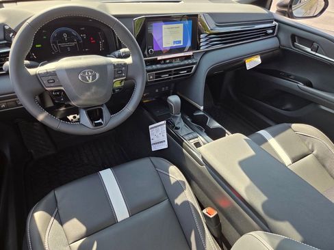 New 2026 Toyota Camry SE FWD image 7