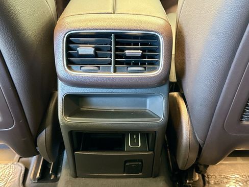 Certified 2020 Mercedes-Benz GLE 350 image 24