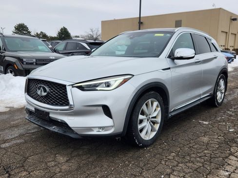 Used 2019 INFINITI QX50 Essential w/ Premium Heat Package image 1