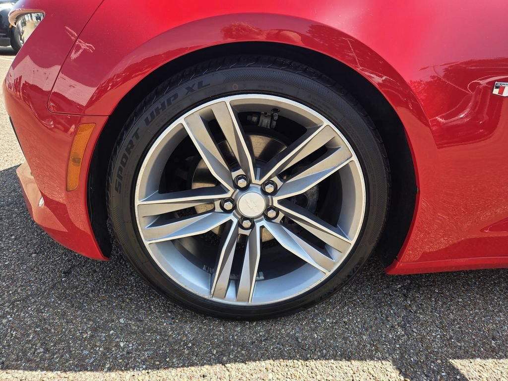 Used 2017 Chevrolet Camaro LT w/ RS Package RWD image 23