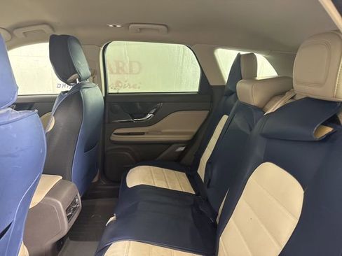 Used 2023 Lincoln Corsair FWD image 13