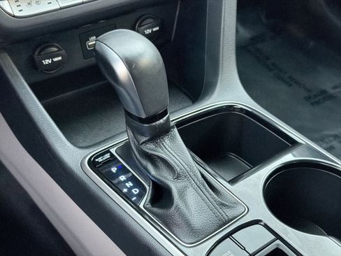 Used 2018 Hyundai Sonata Limited image 33