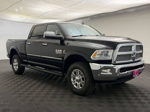 Used 2017 RAM 2500 Laramie AWD/4WD image 7