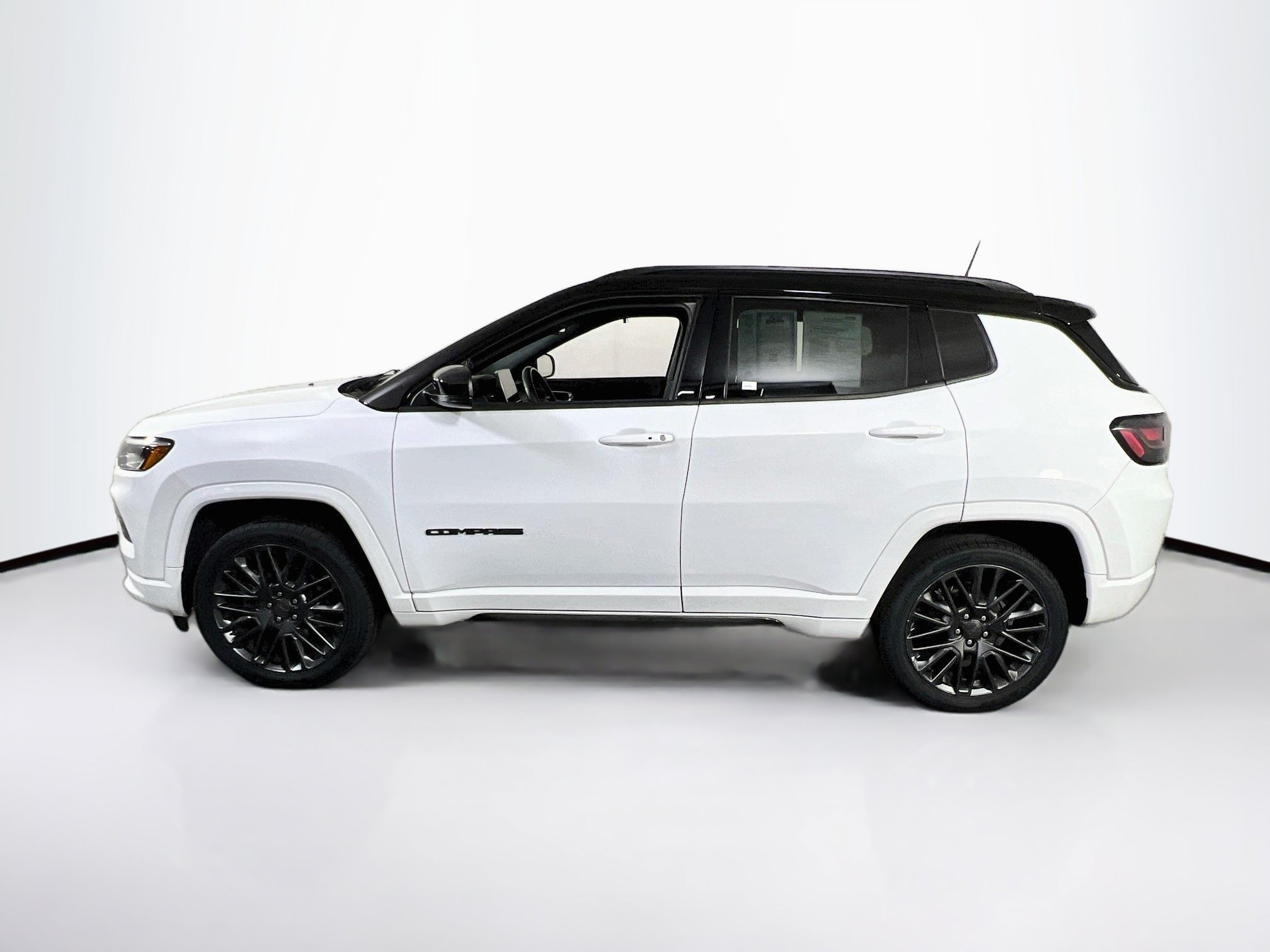 Used 2022 Jeep Compass High Altitude AWD/4WD image 8