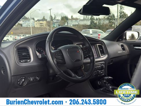 Used 2023 Dodge Charger R/T w/ Blacktop Package image 12