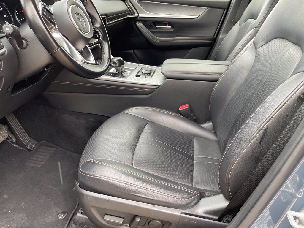 Certified 2025 MAZDA CX-70 3.3 Turbo w/ Preferred Package AWD/4WD image 9