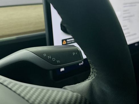 Used 2021 Tesla Model Y 2WD image 24