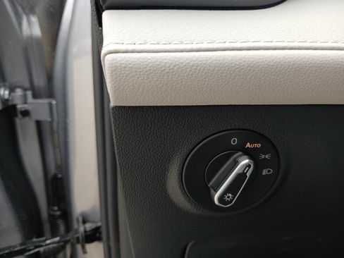 New 2026 Volkswagen Taos S FWD image 12