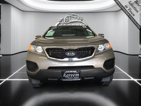 Used 2012 Kia Sorento LX image 2