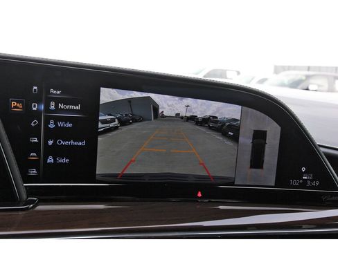 Used 2023 Cadillac Escalade ESV Sport Platinum w/ LPO, Floor Liner Package AWD/4WD image 23