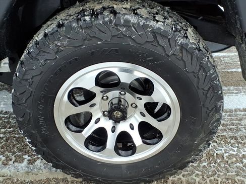 Used 2010 Jeep Wrangler Sport image 8