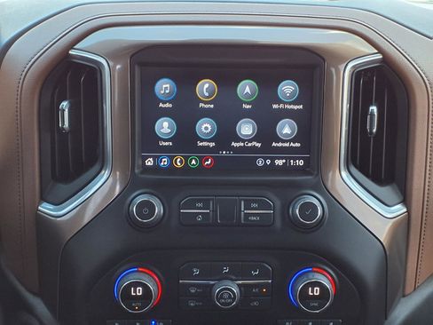 Certified 2022 Chevrolet Silverado 1500 High Country w/ Safety Package II AWD/4WD image 10