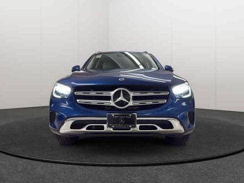 Certified 2022 Mercedes-Benz GLC 300 4MATIC image 2