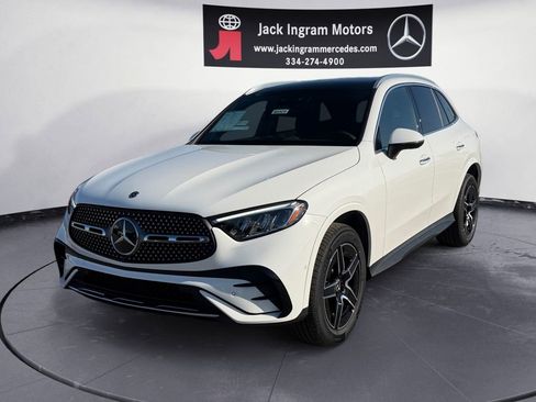 New 2026 Mercedes-Benz GLC 300 image 1