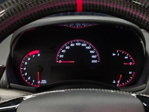 Used 2018 Cadillac ATS V w/ Luxury Package RWD image 25