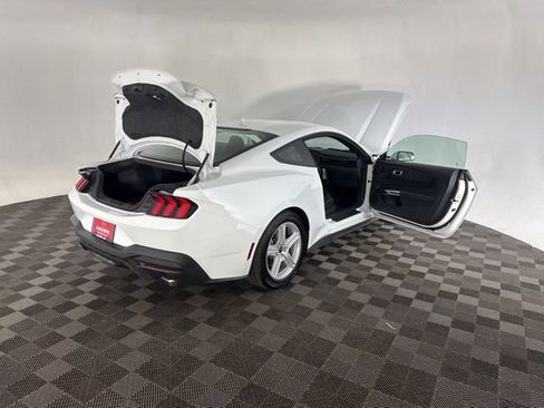 Used 2026 Ford Mustang Coupe RWD image 15