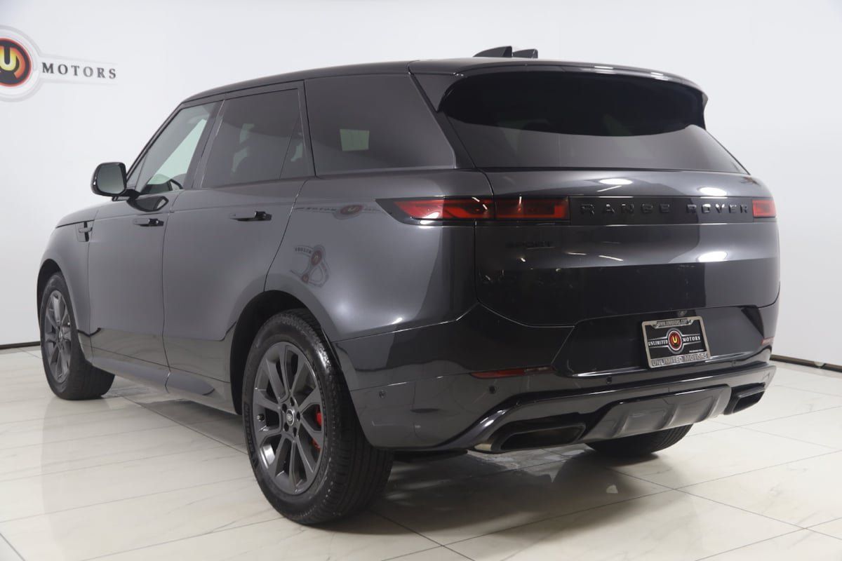 Used 2024 Land Rover Range Rover Sport Dynamic SE AWD/4WD image 4