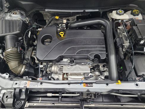 Used 2024 Chevrolet Equinox LS w/ LS Convenience Package FWD image 30