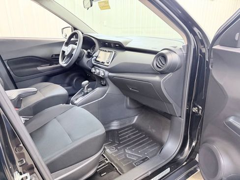 Used 2023 Nissan Kicks S FWD image 31