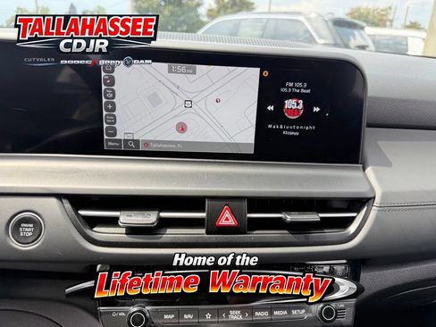 Used 2025 Kia Seltos EX w/ EX Sunroof Package FWD image 24