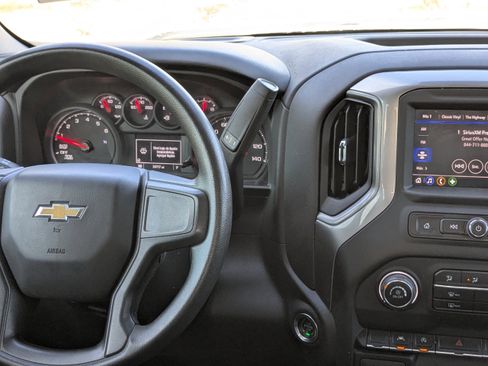 Used 2024 Chevrolet Silverado 1500 W/T w/ WT Value Package image 19